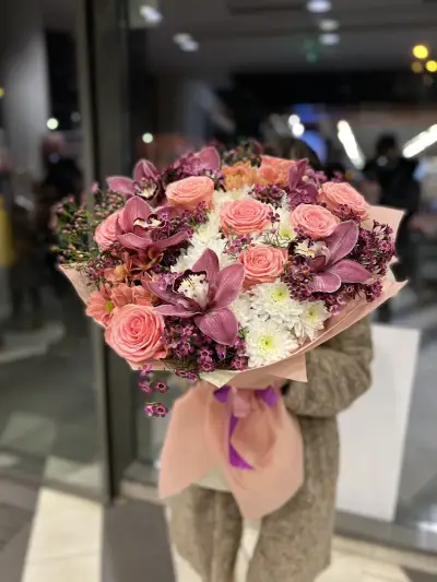 Цветарски магазин Flower room в Лекси, Пловдив