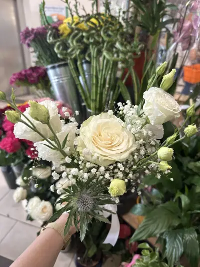 Цветарски магазин Flower room в Лекси, Пловдив