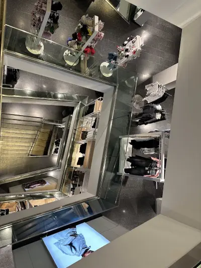 H&M