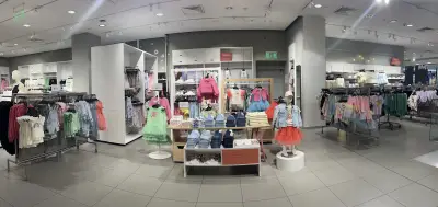 H&M