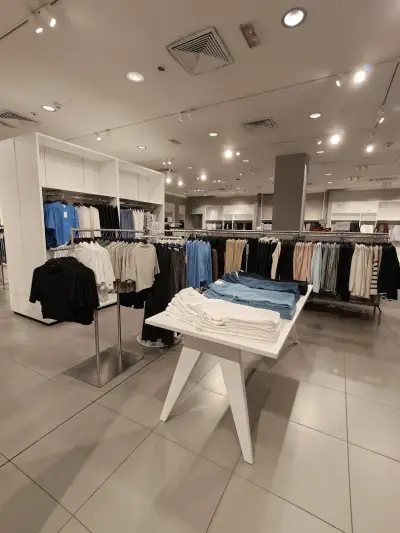 H&M