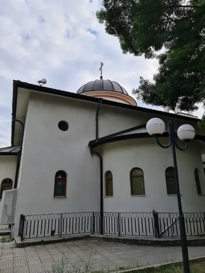 Храм "Свети Климент Охридски"