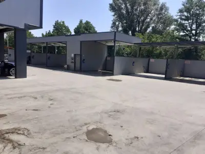 Нон стоп автомивка 24/7 - Гуми 08 до 22 часа - Пловдив