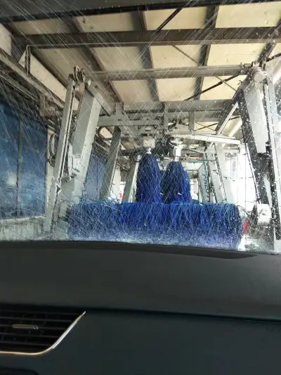Автомивка REVO Premium Carwash