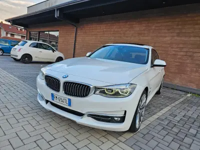 Stefano auto