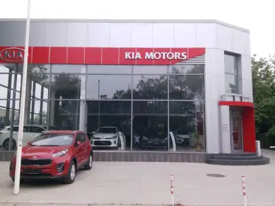 Kia Plovdiv, Найк Моторс ЕООД