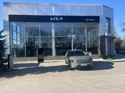 Kia Plovdiv, Найк Моторс ЕООД