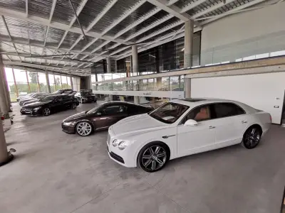 Автокомплекс AutoHaus.bg