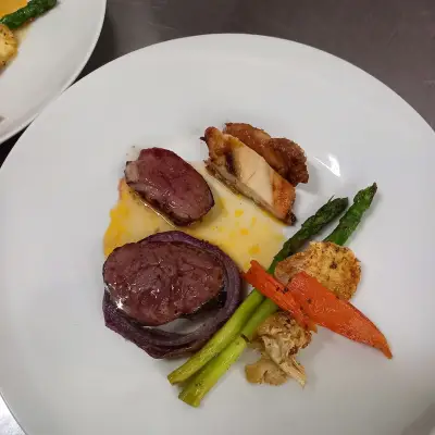 Budas Restaurant Bar Lounge