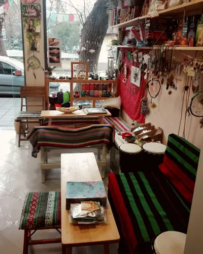 Indi Art Cafe Ателие за рисуване с къна