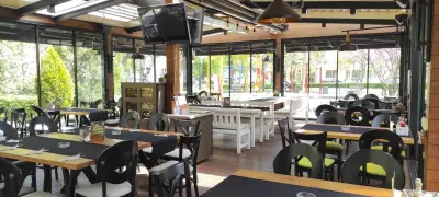 ресторант Рандеву