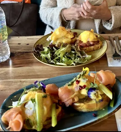 Dealicious Coffee & Food