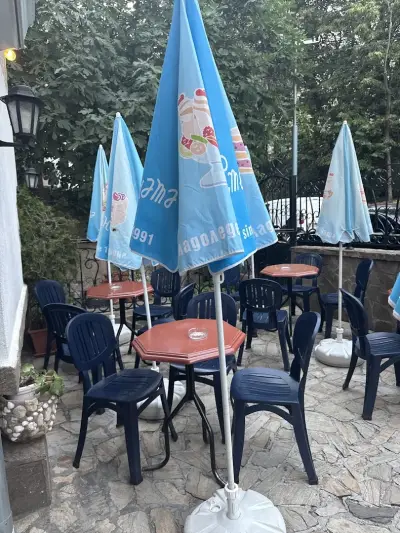 Стената