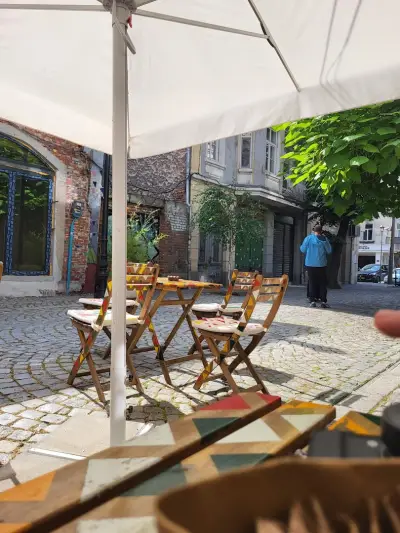 ONE ART CAFE - GALLERY