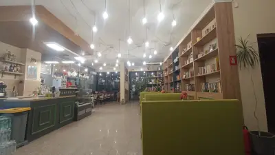 Кафе-книжарница "Доброта"