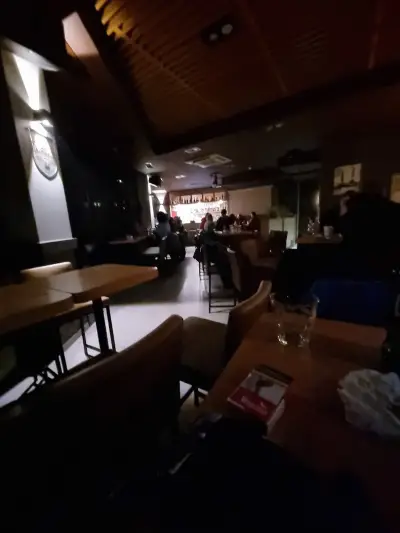 Free Bar