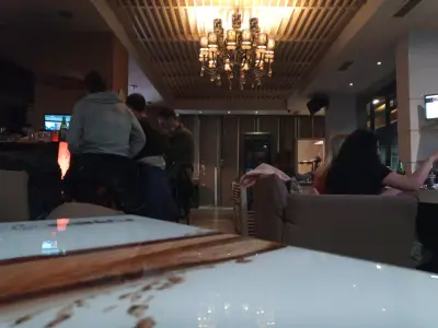 Free Bar