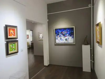 Art Gallery Aspect