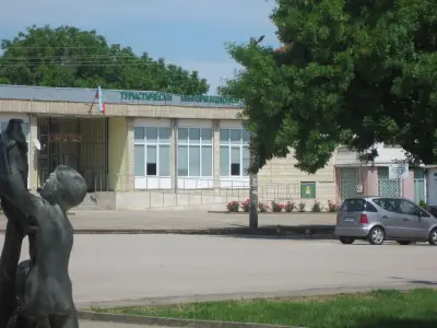 Община Летница