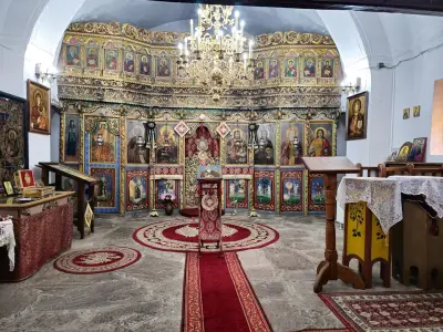 Чипровски манастир "Свети Иван Рилски"
