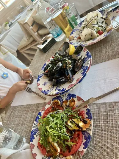 Talisman Beach Bar & Food
