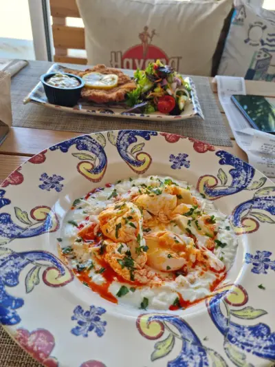 Talisman Beach Bar & Food