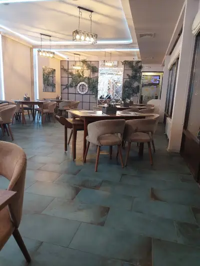Club AVALON