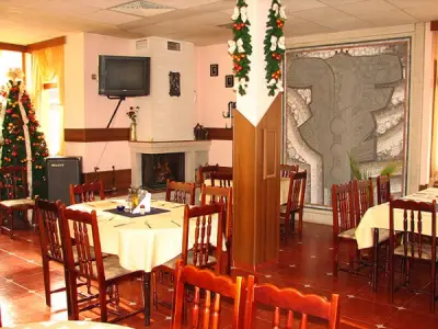 Family Hotel Ivel - Семеен хотел Ивел