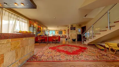 Hotel FAMIL by OSCAR Wine Bar-adults only