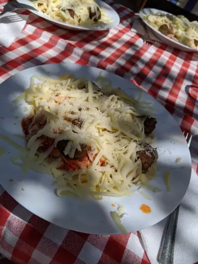 PIZZA HIPPO