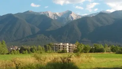 Aspen golf and ski resort