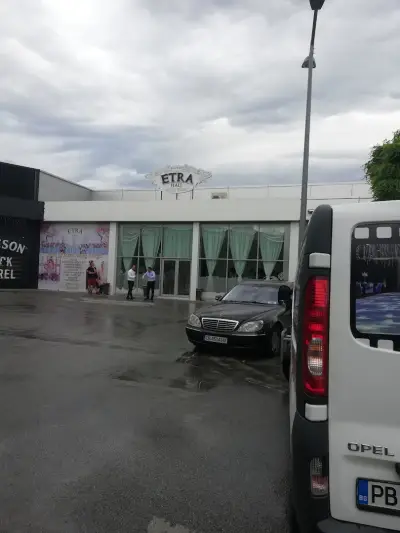 Etra Hall