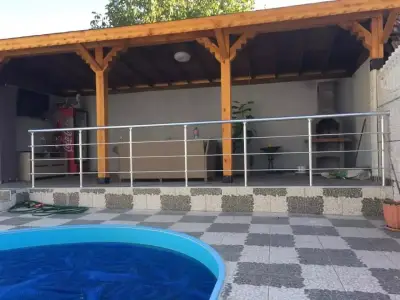 Изработка и монтаж на алуминиеви парапети