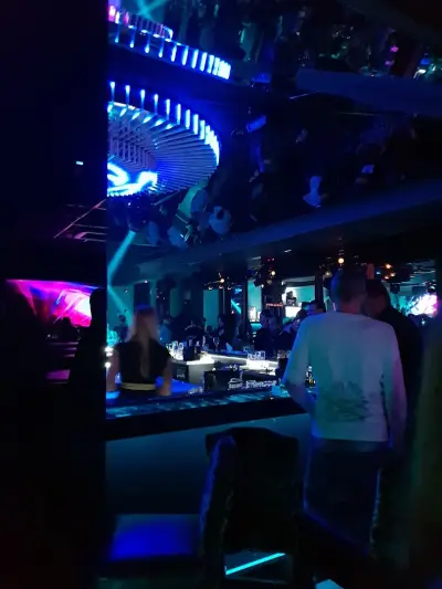 Club Pasha | Нощен клуб Пловдив | DJ парти | Алкохолни напитки | Гостуващи изпълнители