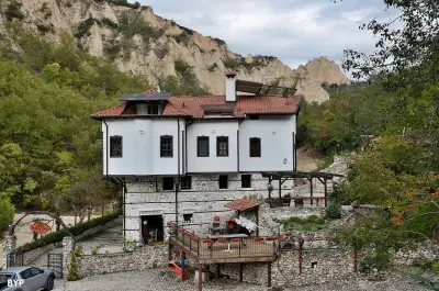 ЛИТОВА КЪЩА
