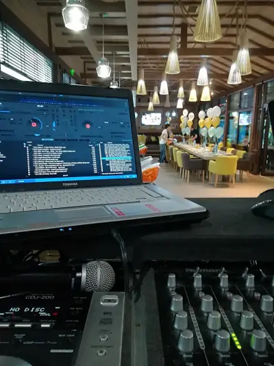DJ Ники Лазони