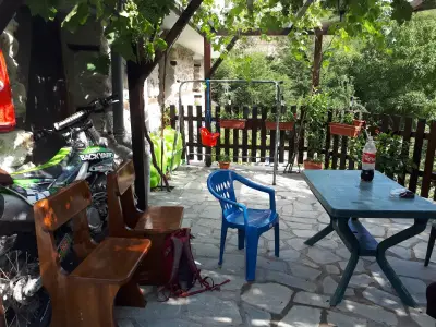 At Stamena - При Стамена
