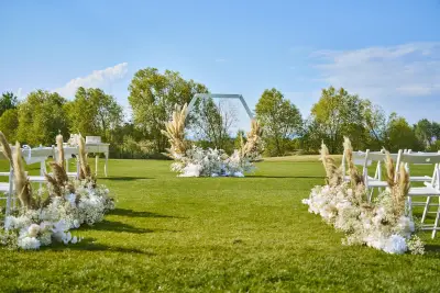 Сватбена агенция "Emotion Event & Wedding" - организация и декорация на събития