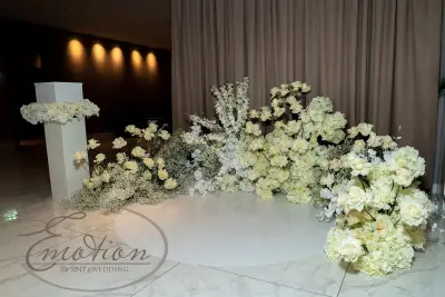 Сватбена агенция "Emotion Event & Wedding" - организация и декорация на събития