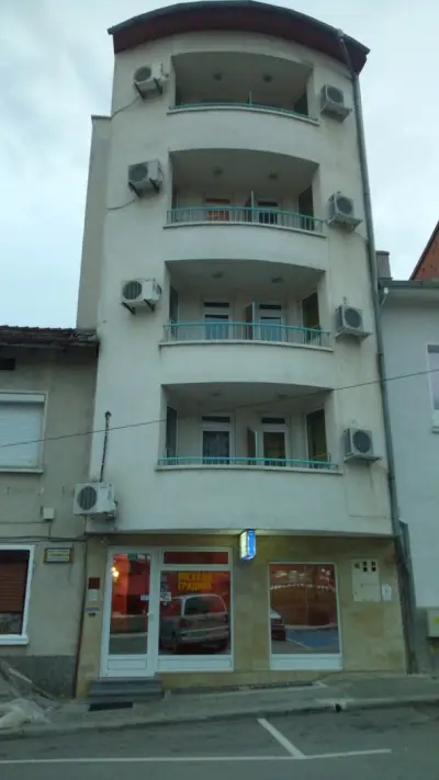 Хотел Балевуров