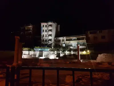 Хотел Балевуров
