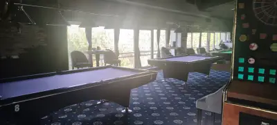 Билярд клуб-8 Ball Club