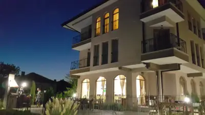 Eco House Kitana