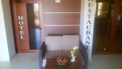 Eco Hotel Momata