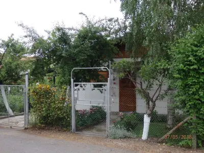 Вила Приятели