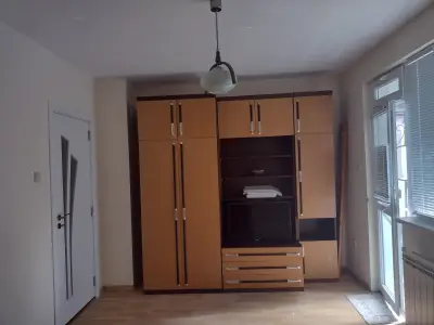 Kirovi House - guest rooms