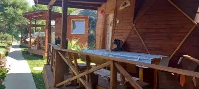 Куполни бунгала Арапя