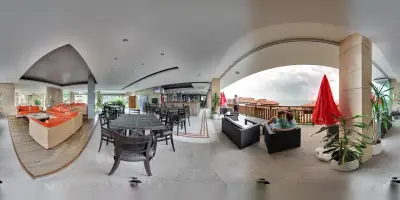 Комплекс Райска градина