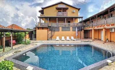 Bali Petrich