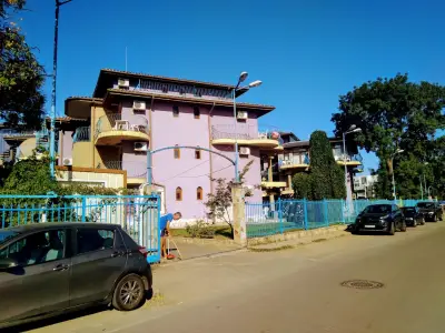 Garden Beach Apartment 28